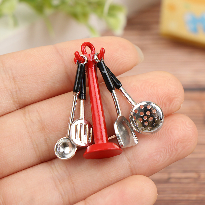 Kitchen Uncle - 1:12 Rumah Boneka Alat Dapur Vertikal